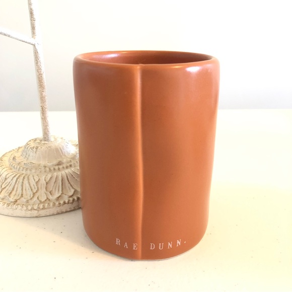 ❌SOLD❌Rae Dunn Hello Fall Pumpkin Spice Scented Jar Candle - Picture 2 of 5